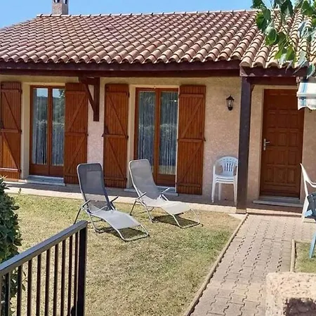 Holiday home Charming In Saint-genies
